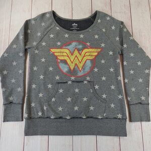 Six Flags DC Comics Wonder Woman logo star sweatshirt sz L